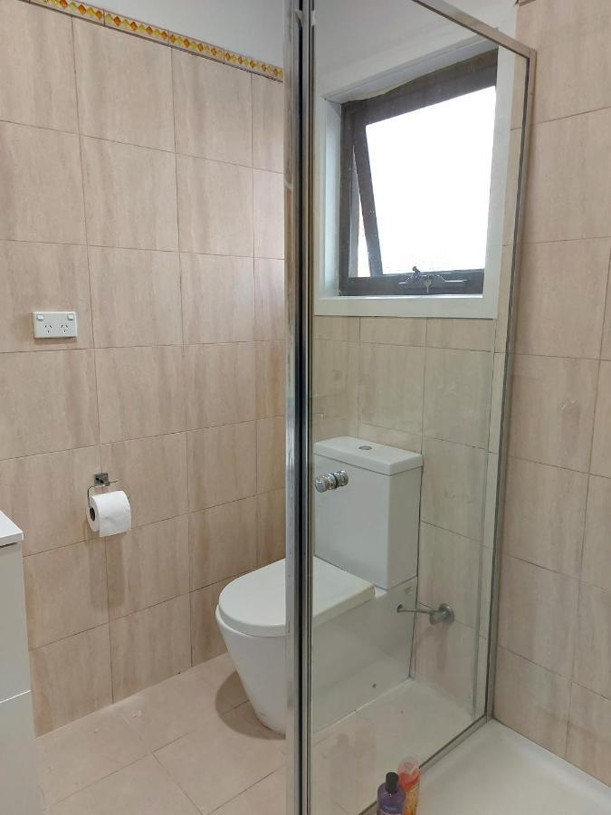 Maruve Guesthouse 12 Min From Melb Airport Мельбурн Экстерьер фото