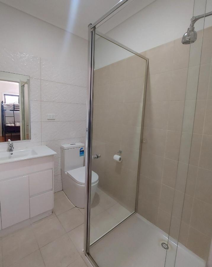 Maruve Guesthouse 12 Min From Melb Airport Мельбурн Экстерьер фото