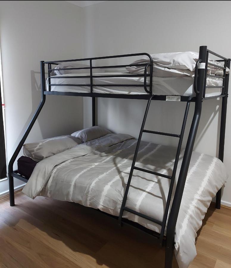 Maruve Guesthouse 12 Min From Melb Airport Мельбурн Экстерьер фото