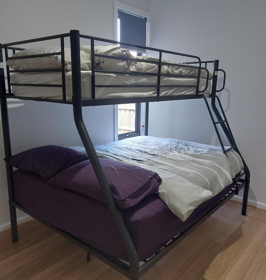 Maruve Guesthouse 12 Min From Melb Airport Мельбурн Экстерьер фото